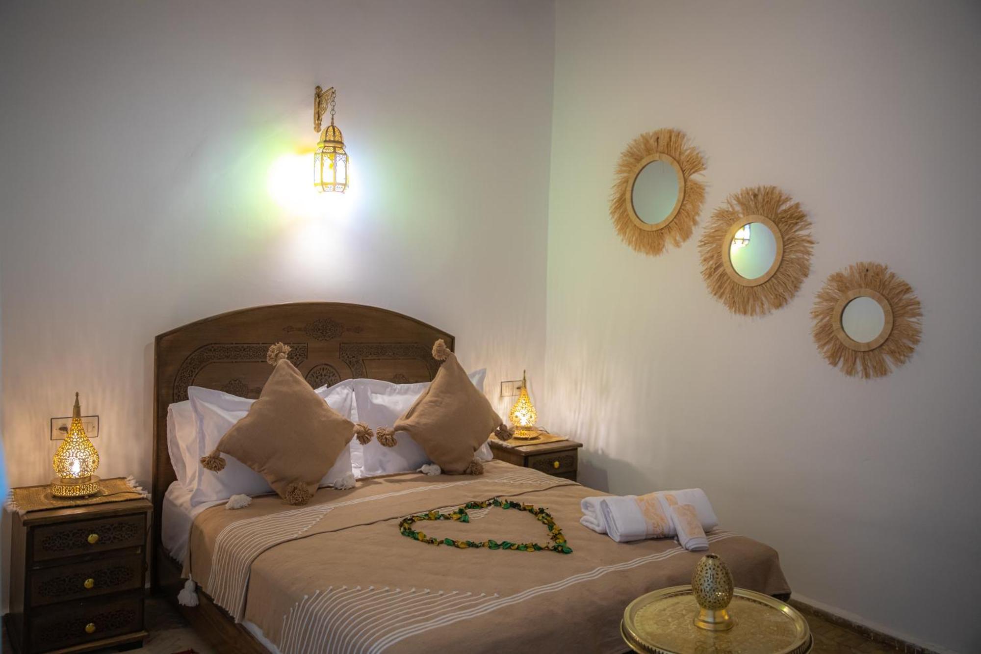Riad Sekaya Fes Exterior photo